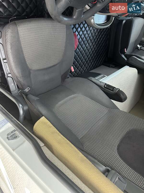 Тягач DAF XF 105 2013 в Хусте фото 69 Тягач DAF XF 105 2013 в Хусте