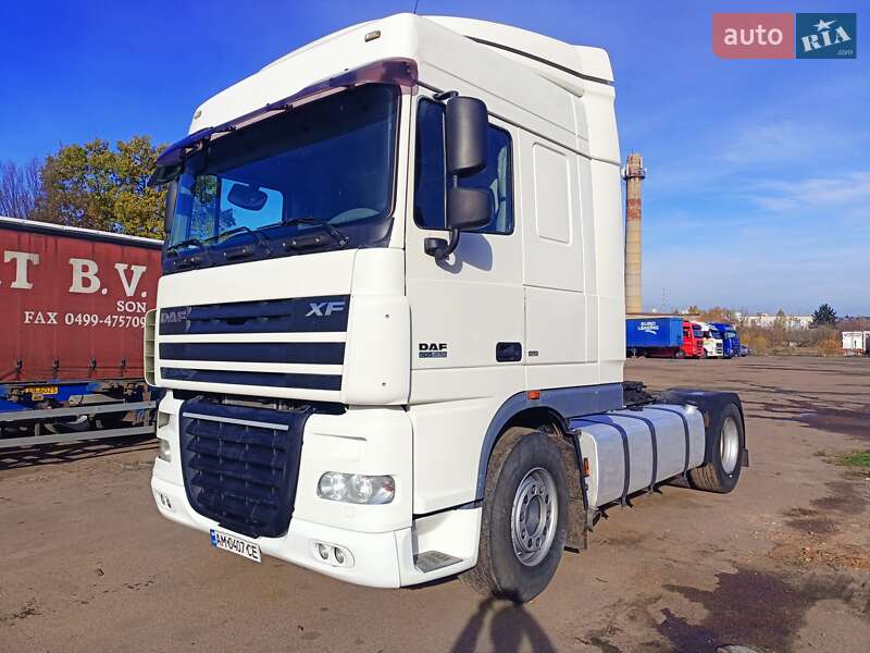 Тягач DAF XF 105 2009 в Бердичеве