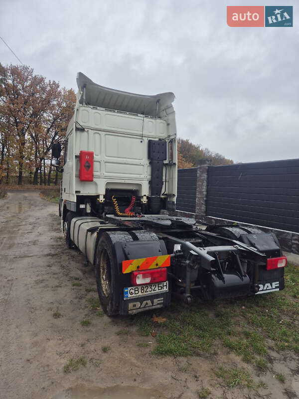 Тягач DAF XF 105 2013 в Чернигове