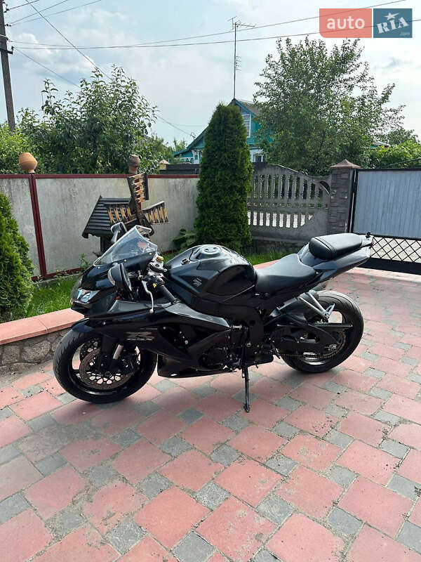 Тягач DAF XF 105 2013 в Виннице