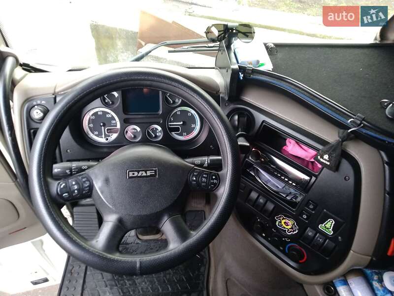 Тягач DAF XF 105 2007 в Буче