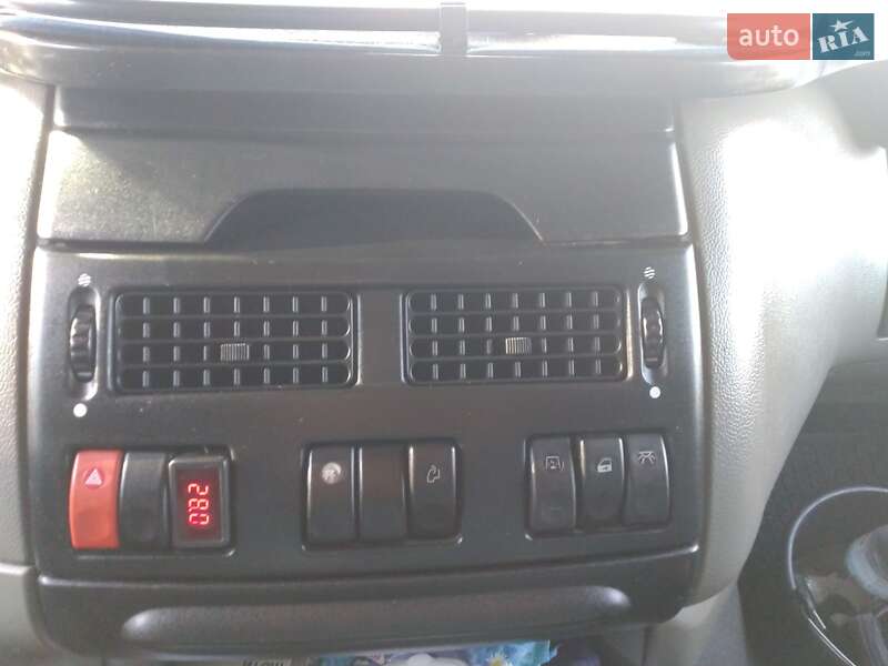 Тягач DAF XF 105 2007 в Буче