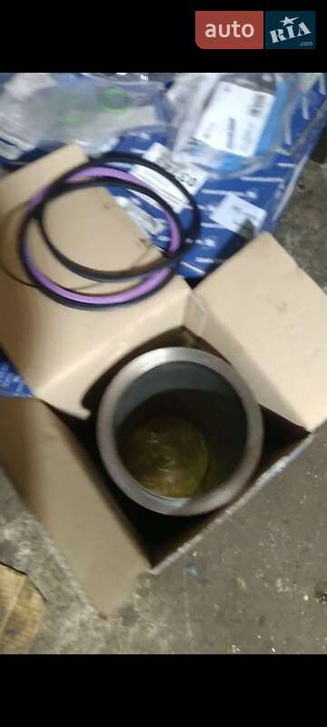 Тягач DAF XF 105 2007 в Буче