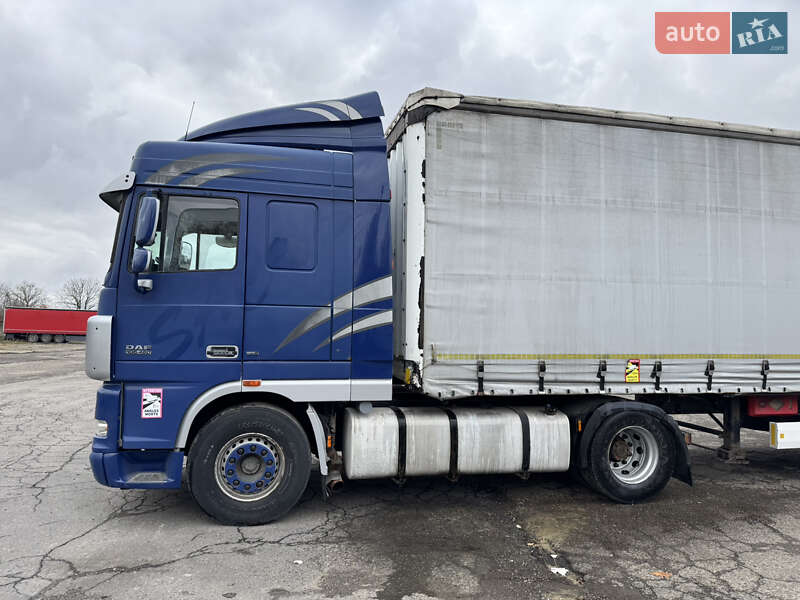 Тягач DAF XF 105 2009 в Черновцах