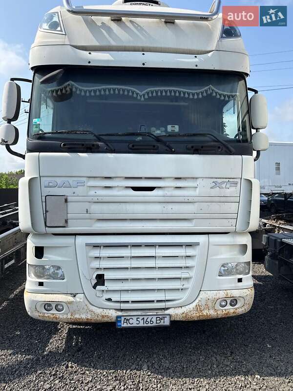 Тягач DAF XF 105 2011 в Луцке фото Тягач DAF XF 105 2011 в Луцке