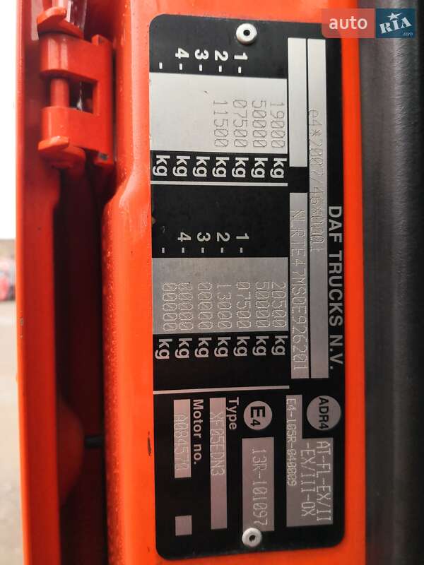 Тягач DAF XF 105 2011 в Кам'янському