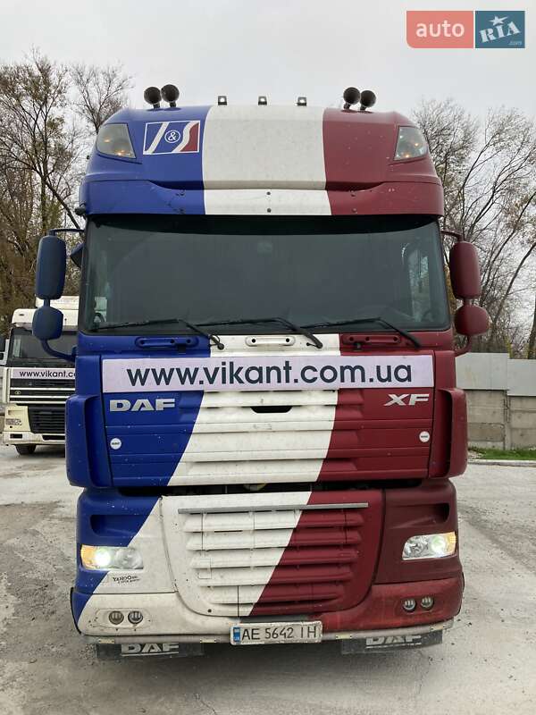 Тягач DAF XF 105 2007 в Кривому Розі