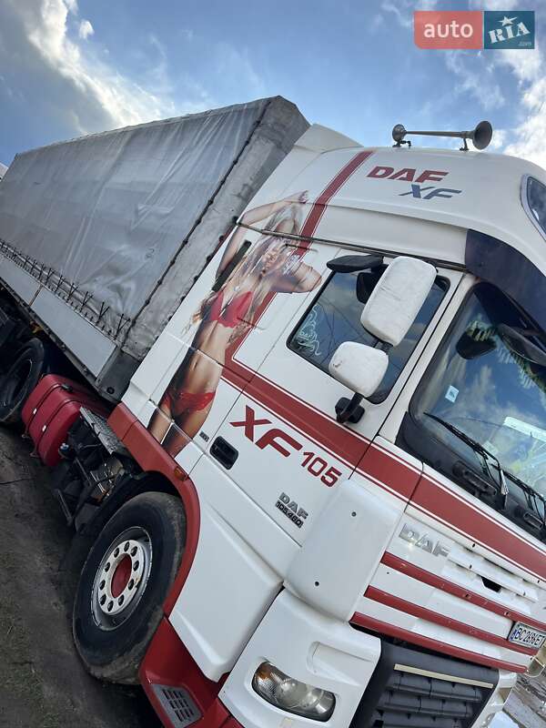 Тягач DAF XF 105 2009 в Жовкві