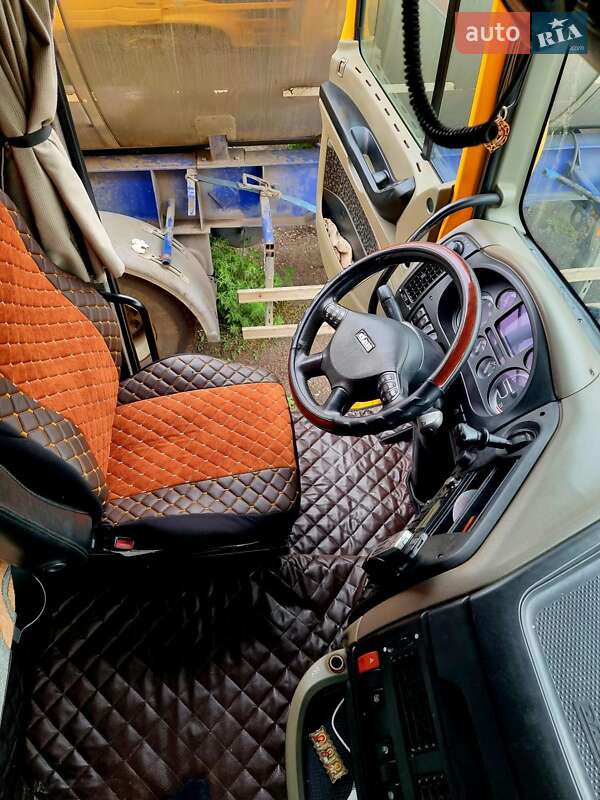 Тягач DAF XF 105 2006 в Харькове