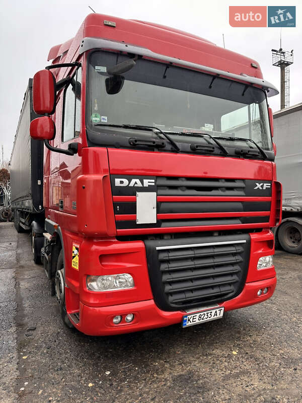 Тягач DAF XF 105 2013 в Днепре