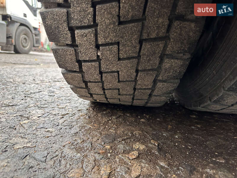 Тягач DAF XF 105 2013 в Днепре