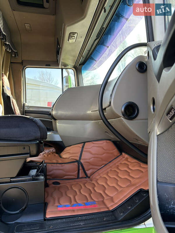 Тягач DAF XF 105 2012 в Черкасах