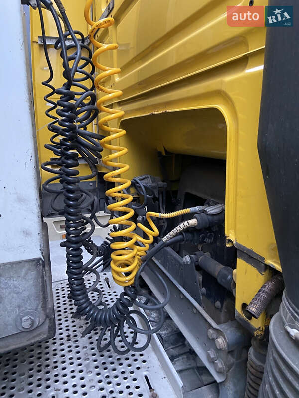 Тягач DAF XF 105 2010 в Звягеле