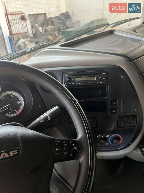 Тягач DAF XF 105 2010 в Чернигове