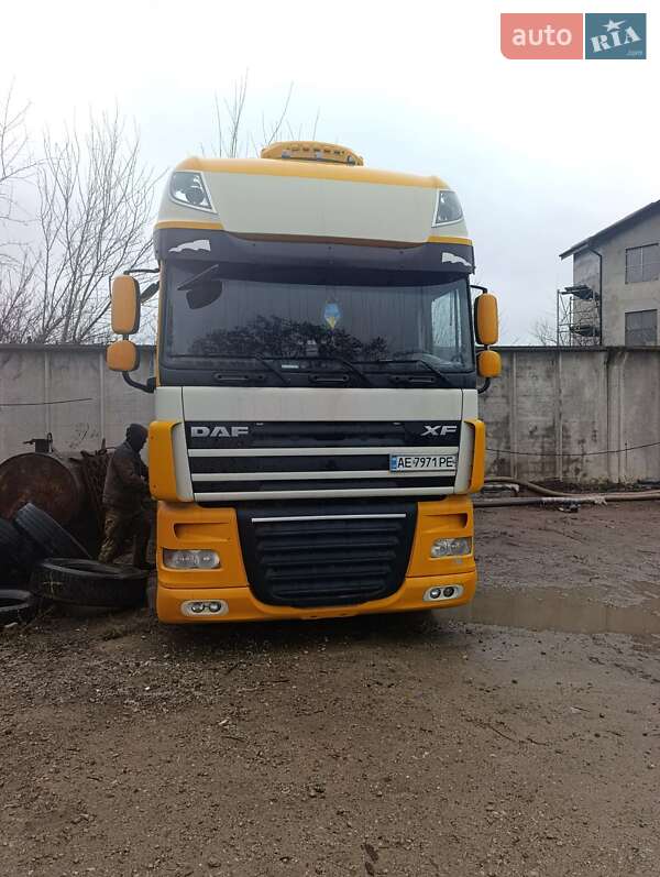 Тягач DAF XF 105 2008 в Дніпрі фото 2 Тягач DAF XF 105 2008 в Дніпрі