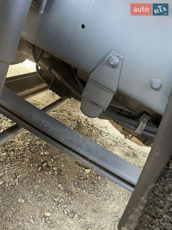 Тягач DAF XF 105 2012 в Киеве