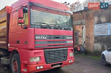 Зерновоз DAF XF 105 2004 в Кропивницком