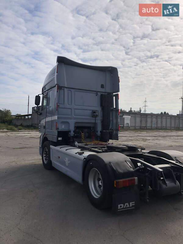 Тягач DAF XF 105 2010 в Кременчуці