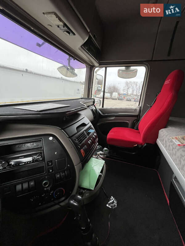 Тягач DAF XF 105 2007 в Полтаве