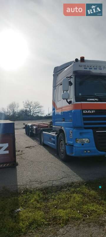 Тягач DAF XF 105 2007 в Одессе