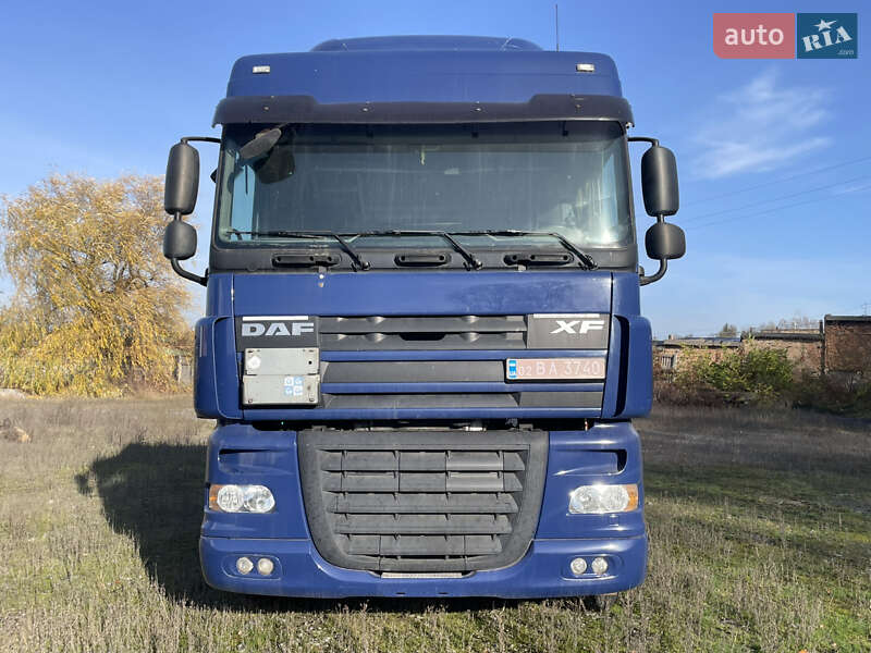 Тягач DAF XF 105 2013 в Вінниці