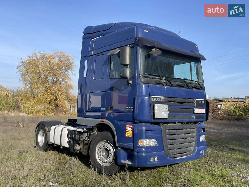 Тягач DAF XF 105 2013 в Вінниці