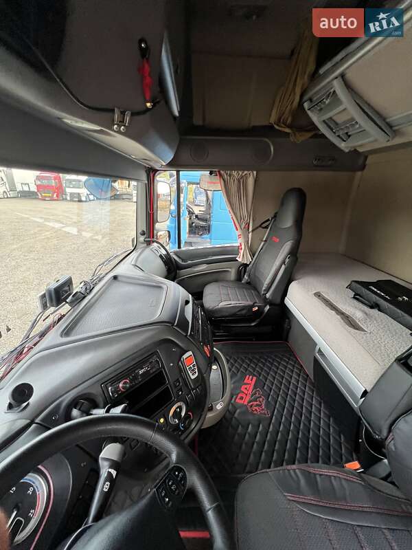 Тягач DAF XF 105 2011 в Иршаве