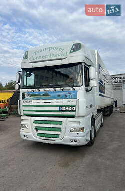 Тягач DAF XF 105 2008 в Ровно