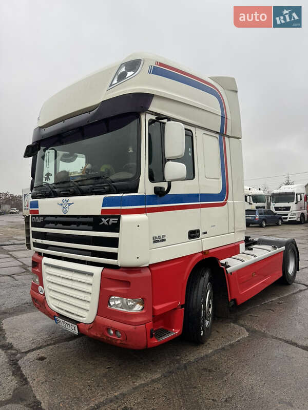 Тягач DAF XF 105 2009 в Одессе