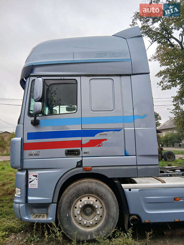 Тягач DAF XF 105 2012 в Черновцах