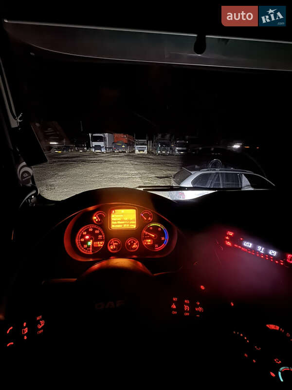 Тягач DAF XF 105 2011 в Львові