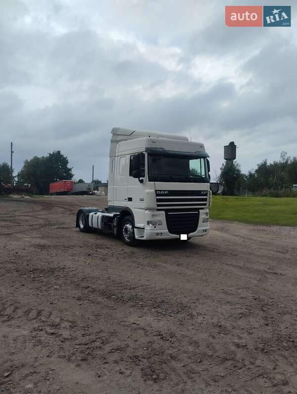 Тягач DAF XF 105 2013 в Шептицькому