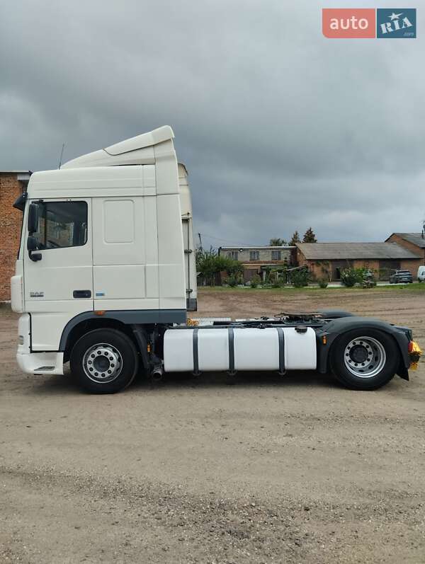 Тягач DAF XF 105 2013 в Шептицькому