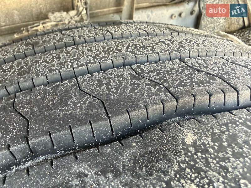 Тягач DAF XF 105 2013 в Киеве