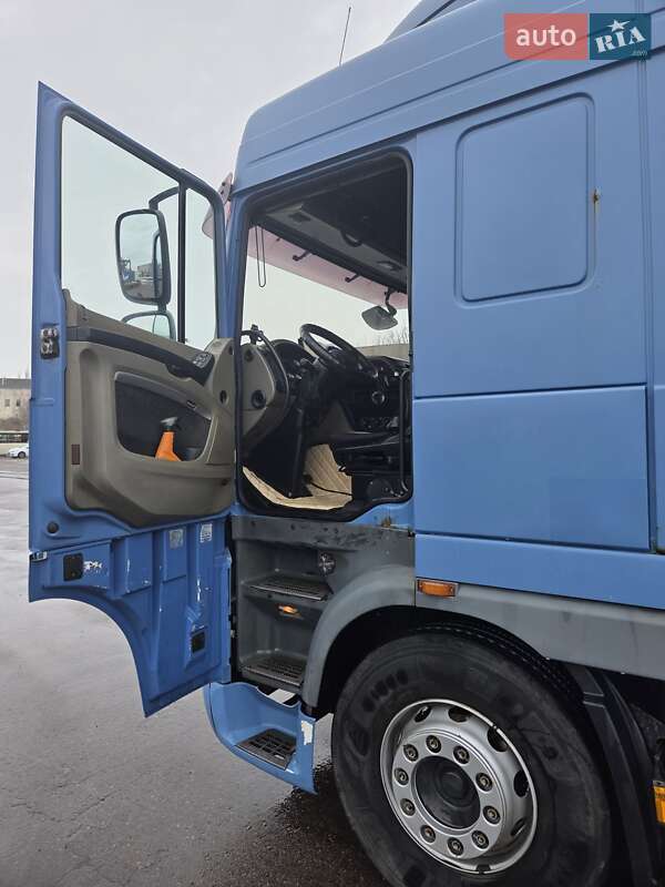 Тягач DAF XF 105 2009 в Ровно