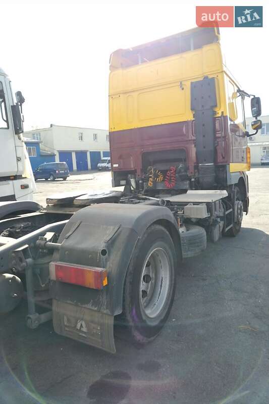 Тягач DAF XF 105 2011 в Вышгороде