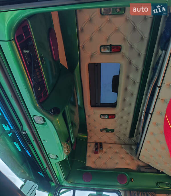 Грузовой фургон DAF XF 105 2012 в Ивано-Франковске