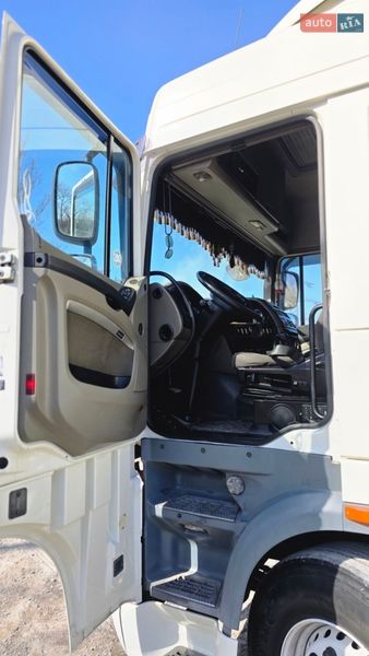 Тягач DAF XF 105 2012 в Каменском