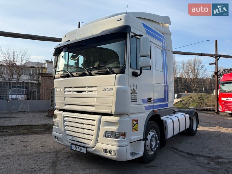 Тягач DAF XF 105 2012 в Черкассах фото 2 Тягач DAF XF 105 2012 в Черкассах