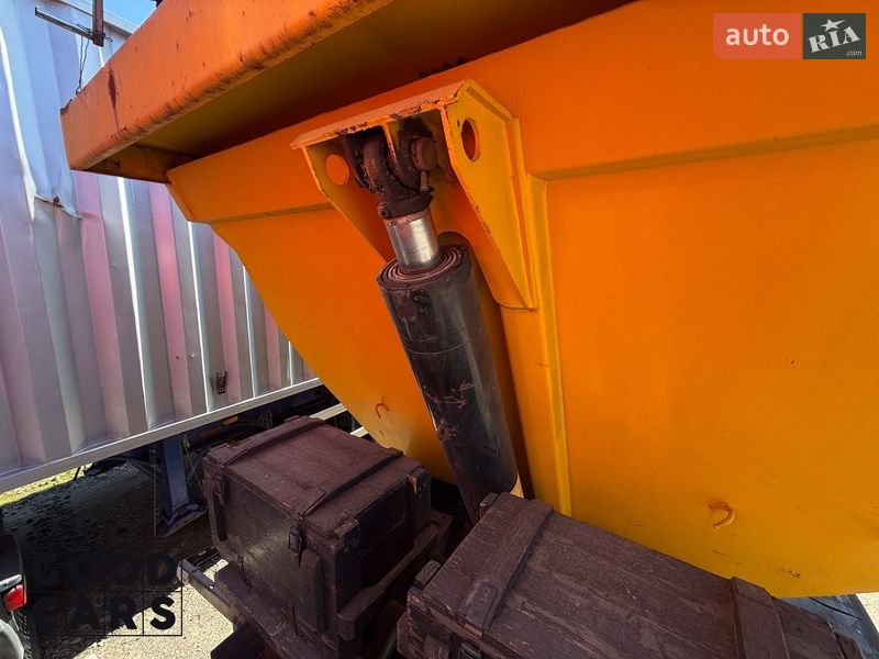 Тягач DAF XF 105 2009 в Одесі