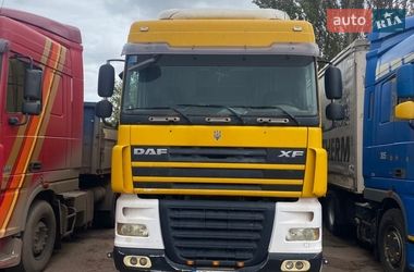 Тягач DAF XF 105 2007 в Дніпрі