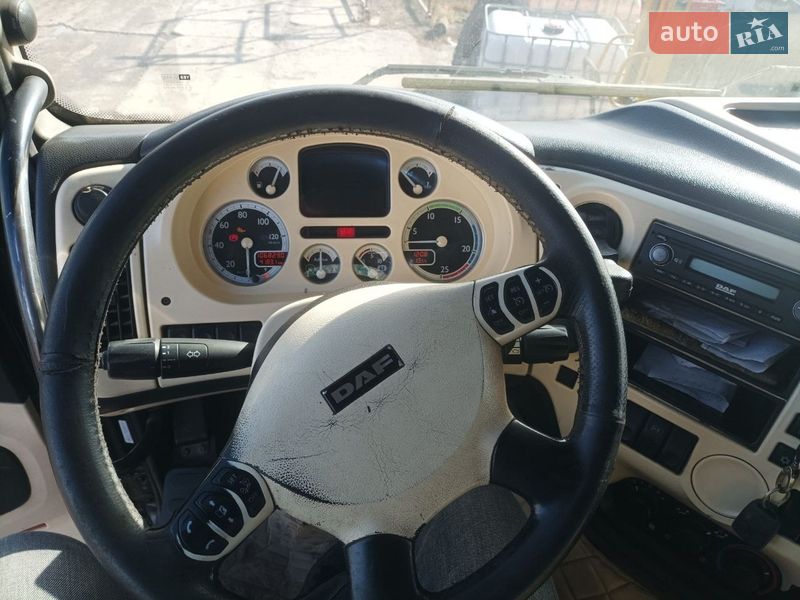 Тягач DAF XF 105 2012 в Краснокутську