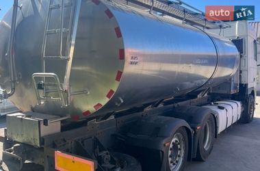 Цистерна DAF XF 105 2011 в Киеве