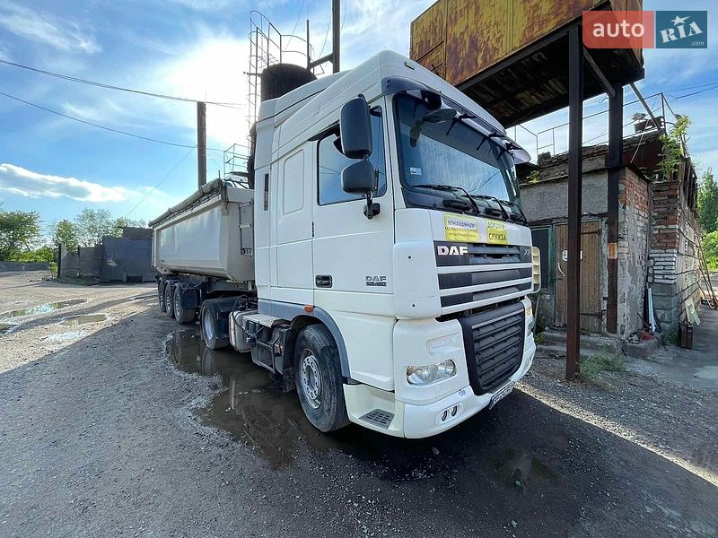 Тягач DAF XF 105 2011 в Киеве