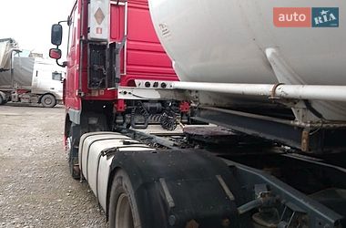 Тягач DAF XF 105 2010 в Дніпрі