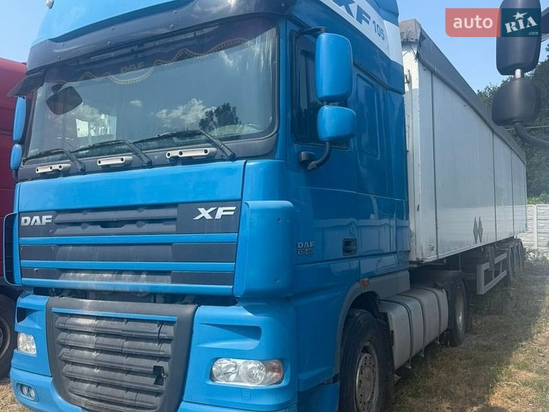 Тягач DAF XF 105 2009 в Виннице