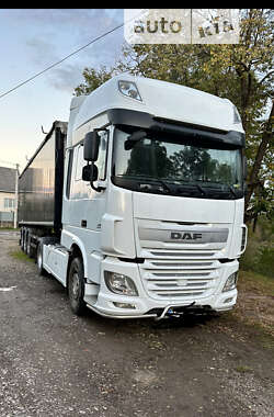 Тягач DAF XF 106 2014 в Ужгороді