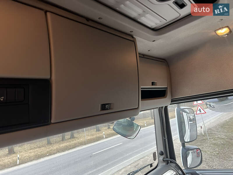 Тягач DAF XF 106 2015 в Черновцах