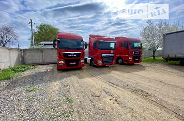 Тягач DAF XF 106 2015 в 