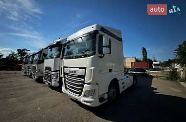 Тягач DAF XF 106 2015 в 